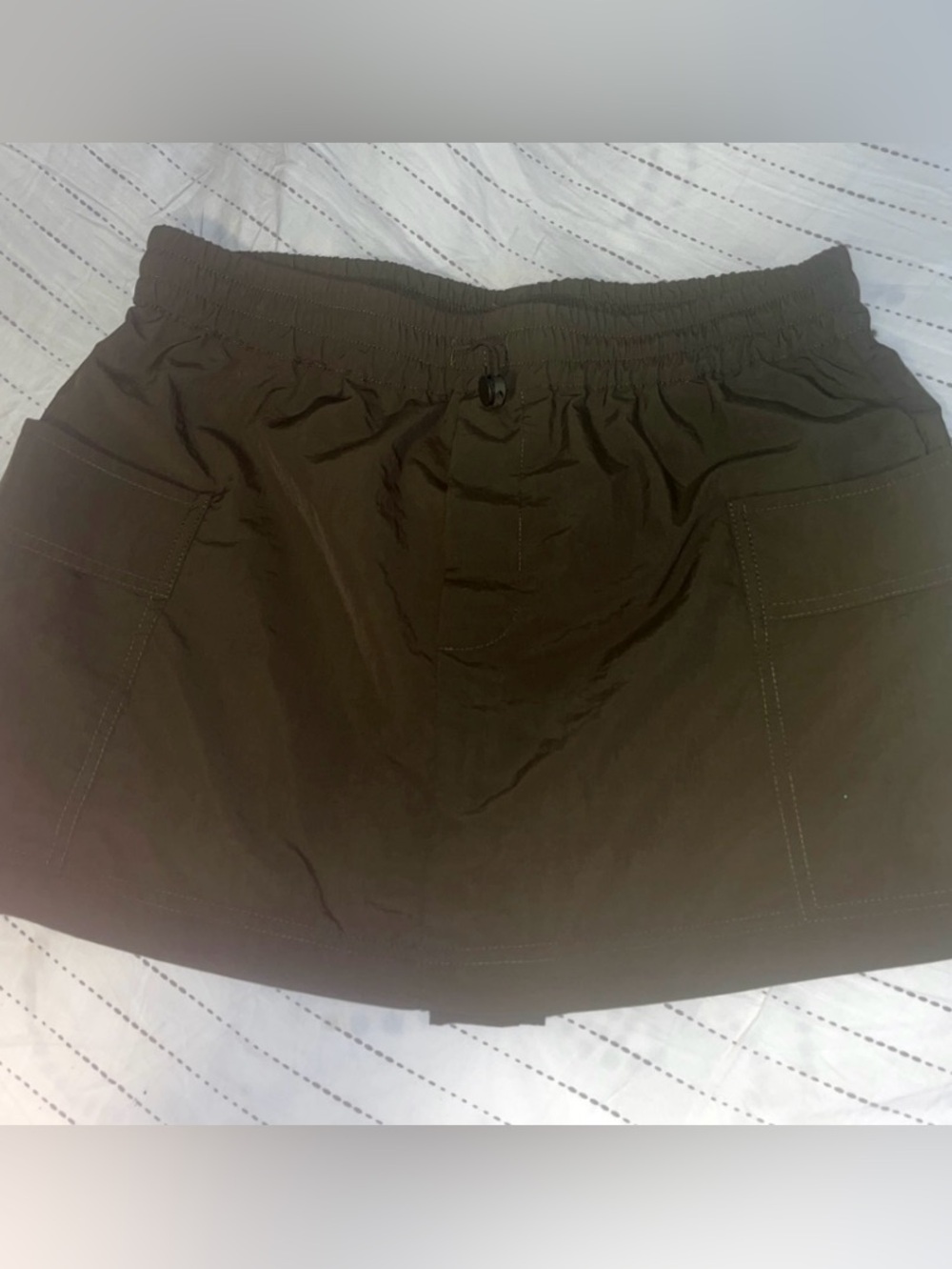ALL IN FAVOR Olive Green cargo style Skort (M) like new - Picture 6 of 8
